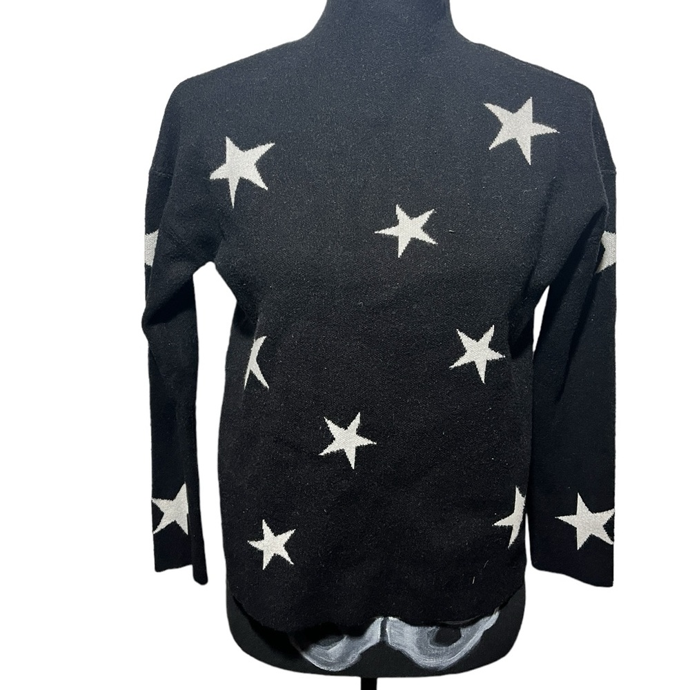 Tahari black star sweater mock neck small